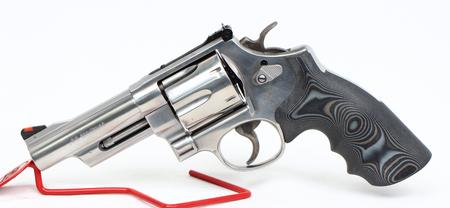 629-6 W/2speedloaders,box